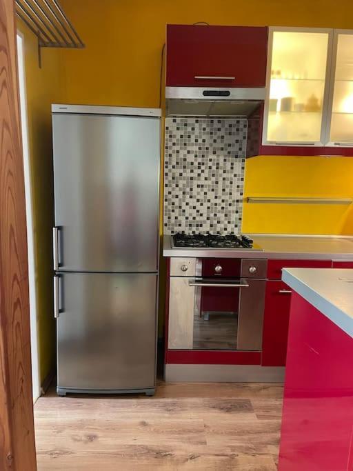 2,5 Izbovy Apartman V Ruzinove S Parkovanim Zdarma Bratislava Exterior foto