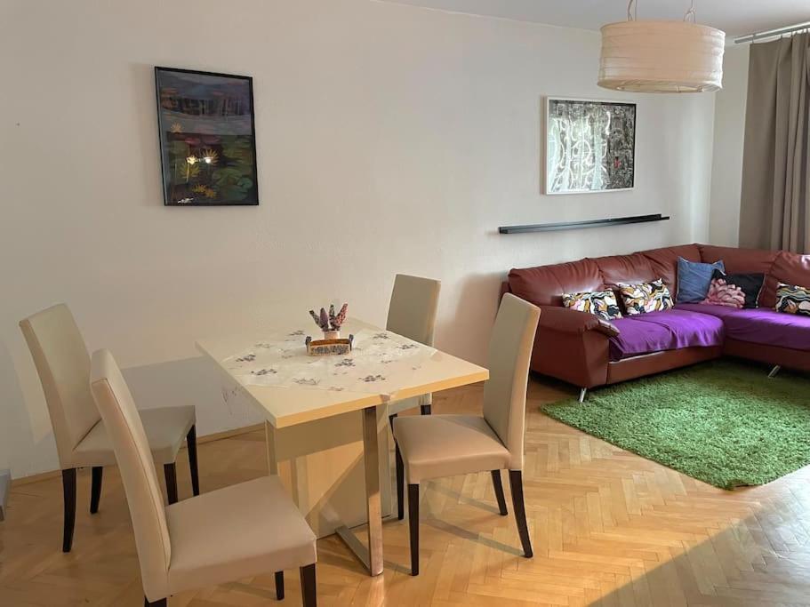 2,5 Izbovy Apartman V Ruzinove S Parkovanim Zdarma Bratislava Exterior foto