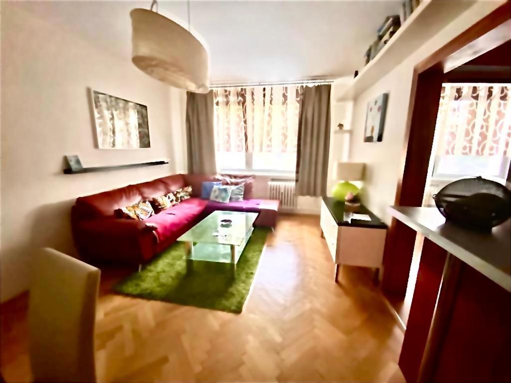 2,5 Izbovy Apartman V Ruzinove S Parkovanim Zdarma Bratislava Exterior foto
